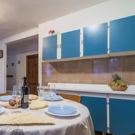 Locazione Turistica Il Pineto 2 *