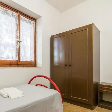 Lejlighed Locazione Turistica Il Pineto 2